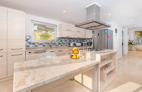 Kalkan Villa | Beautiful Villa for 10 with Heated Pool and Ocean Views
