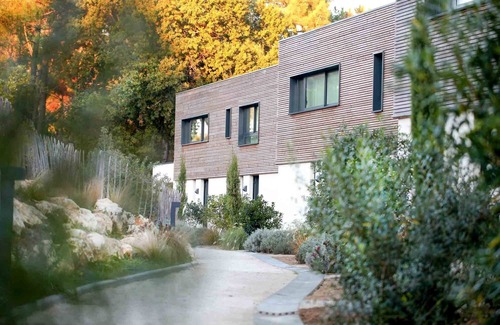 La Palmyre Villa | Idyllic Villa Steps from Beaches & Golf Course Oasis
