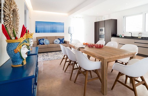 Reitani Villa | Relaxing Villa for 6 with Private Pool by the Sea in Sicily