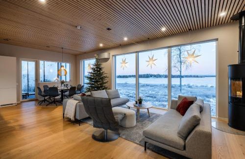 Rovaniemi Villa | Private Villa Forest Retreat with Sauna and Hot Tub