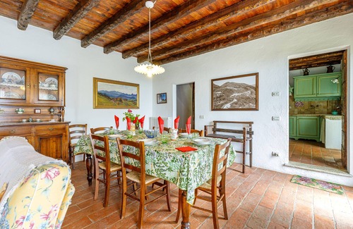 Gargnano Villa | Relaxing Villa Formaga with Spa & Pet-Friendly Comfort