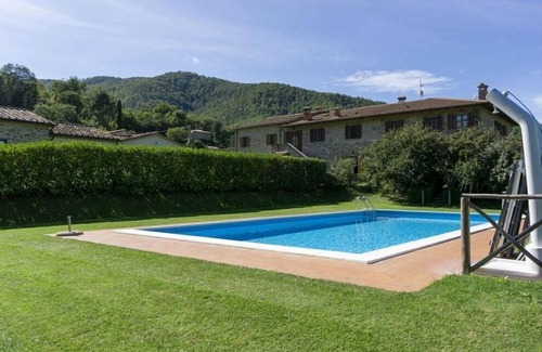 Lisciano Niccone Villa | Indulge in Villa Fornace’s Family-Friendly Getaway