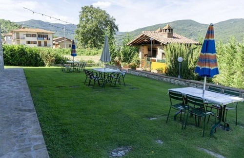 Lisciano Niccone Villa | Indulge in Villa Fornace’s Family-Friendly Getaway
