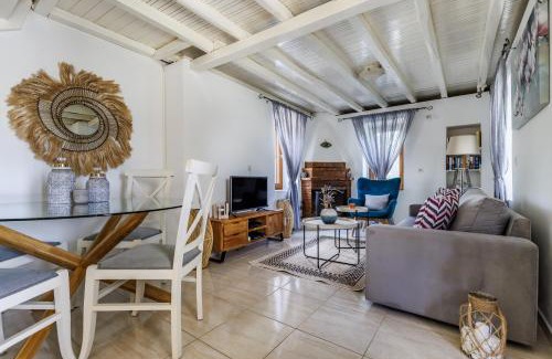Skopelos Villa | Explore Villa Fotini Kalivi: Pet-Friendly Oceanfront Retreat