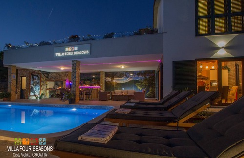 Velika Cista Villa | Villa Four Seasons: Heated Pool, Ocean View & Spa Retreat