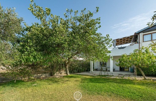Quartu Sant'Elena Villa | Villa Foxi Serenity