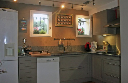 Saint-Pierre-de-Vassols Villa | Private Pool Villa in Saint-Pierre-de-Vassols Awaits You