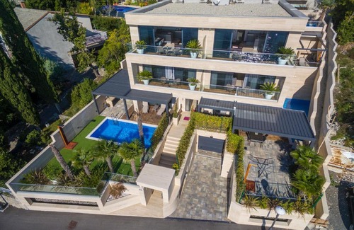 Selce Apartment | Villa Fran - Deluxe Sea View Suite with Private Terrace