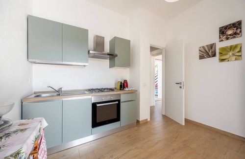 Carini Villa | Villa 'Francesca - Beach and Airport' with Private Terrace, Wi-Fi and Air Conditioning