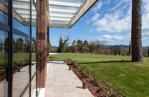 Gradara Hotel | Beautiful Villa Francesca Relais with Ocean View & Pool