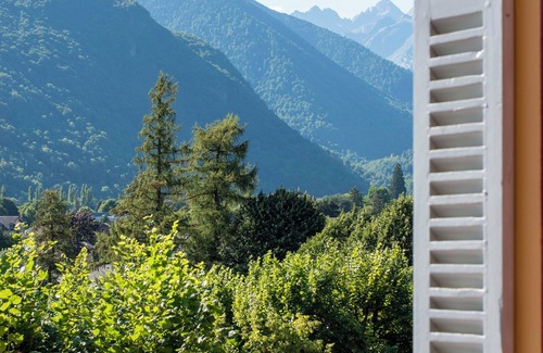 Bagneres-de-Luchon Villa | Villa Frascati: Guest Rated 10/10 with Ocean View & Spa