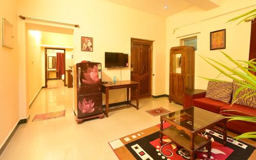 Heritage Town Apartment | Inviting Villa Freddy: Great Guest Rating & Breakfast Included