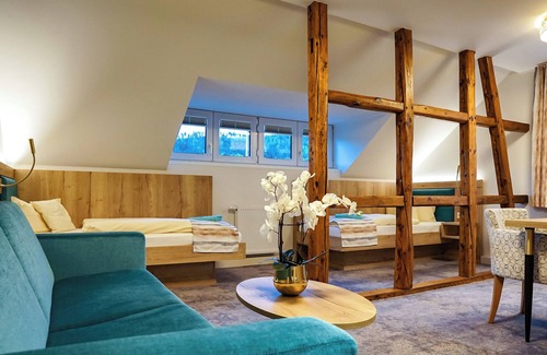 Bad Blankenburg Hotel | Relax at Villa Frieden Hotel & Seminarhaus: Guest Rated 9/10
