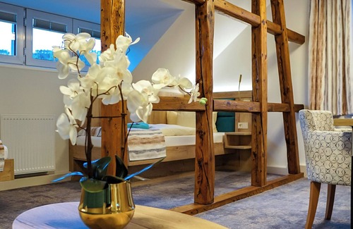 Bad Blankenburg Hotel | Relax at Villa Frieden Hotel & Seminarhaus: Guest Rated 9/10