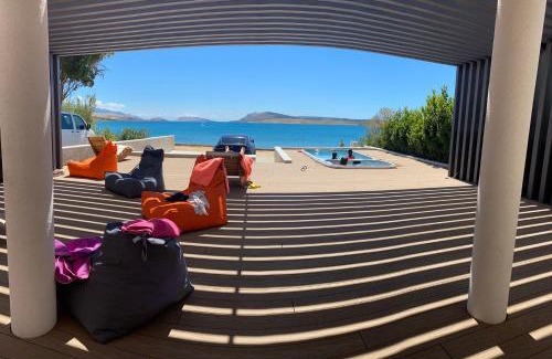 Caska Villa | Seaside Escape at VILLAFUX ZRCE Novalja - Beachfront Stay