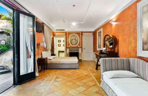 Independence Other | Relax at Villa Gallone: Spa, Hot Tub & Breakfast Included
