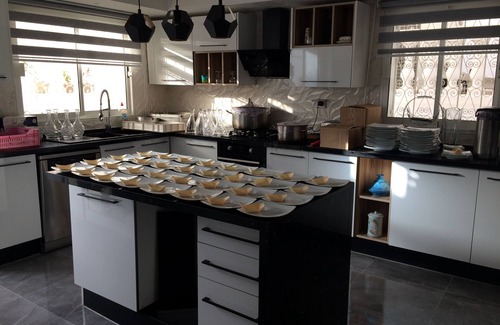 La Marsa Villa | Villa Gammarth: Relax by the Pool near Tunis Beaches