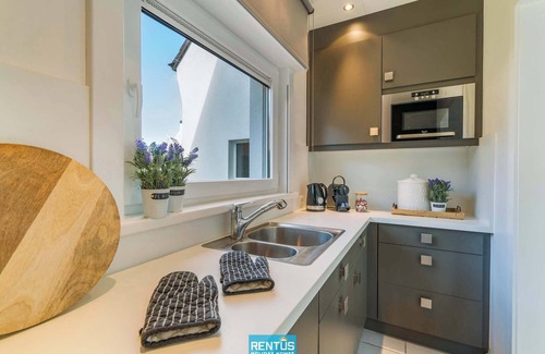 Westende House | Villa Gamoni - Ideal Holiday Home with Oceanfront Views