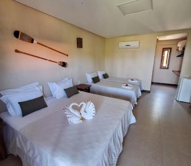 Jaguaripe Hotel | Relax at Villa Garcez with Oceanfront Pool & Dining