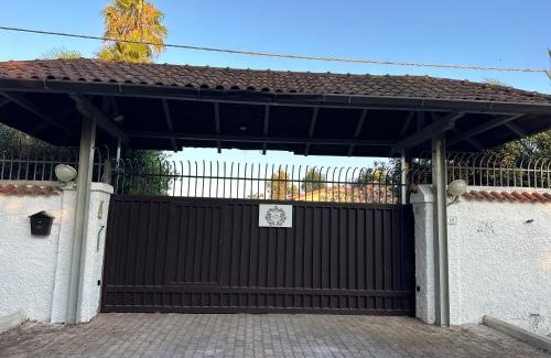 Sabaudia Bed & Breakfast | Villa Garden: Guest Rated 9.8 with Oceanfront Bliss