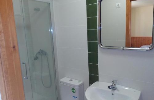 San Felices House | Family-Friendly Villa Garibaldi with Kitchen Amenities