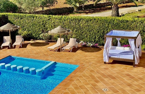 Felanitx Villa | Discover VILLA GATONA: Oceanfront Villa with Pool & Spa