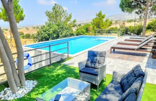 Pegeia Villa | Villa Gavriel: Secluded Villa with Private Pool & Ocean Views