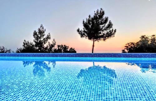 Pegeia Villa | Villa Gavriel: Secluded Villa with Private Pool & Ocean Views