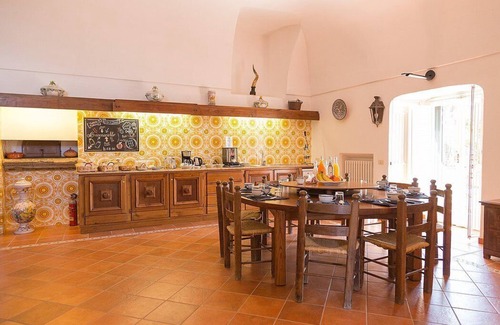 Schiazzano Villa | Villa Gera: Inviting Hillside Retreat with Free Wi-Fi