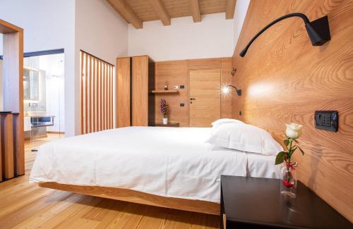 Chiavenna Hotel | Villa Giade: Pet-Friendly Stay with Excellent Guest Rating