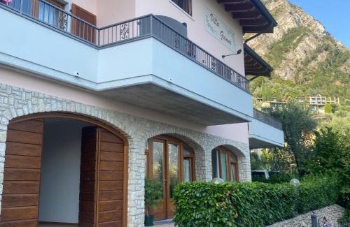 Limone sul Garda Apartment | Guest Rated Villa Gianna - Ideal for Families and Groups