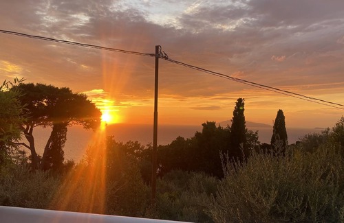 Anacapri Villa | Experience Villa Giardino degli Ulivi Near Anacapri's Heart