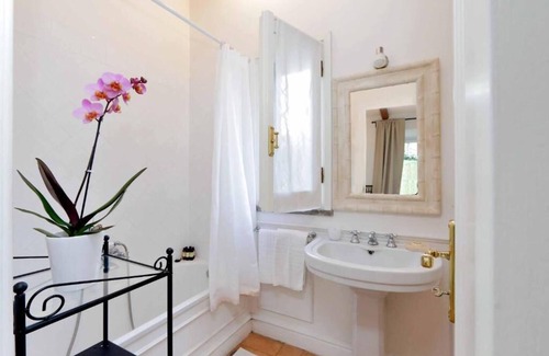 Grottaferrata Condo | Family-Friendly Villa Giare with Kitchen Amenities