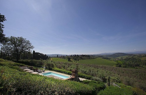 Tavarnelle Val di Pesa Villa | Villa Gingillo: Serene Villa with Pool and Free Wi-Fi