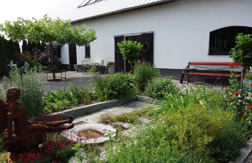 Sankt Olof Hotel | Villa Gina Österlen: Ocean View with Breakfast & Hot Tub