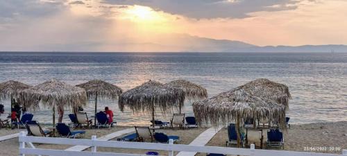 Skala Sotiros Apartment | Oceanfront Villa Giotis: Guest Rated 9.3 with Breakfast
