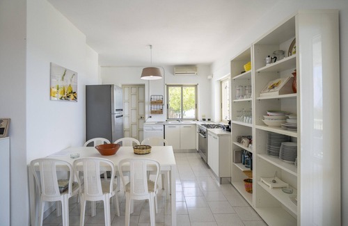 Santa Maria Villa | Villa Gisa: Private Pool & Ocean View Retreat Awaits
