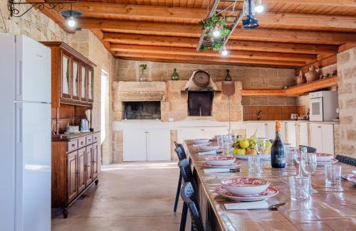 Specchia Apartment | Delightful Villa Giulia with Private Pool in Specchia