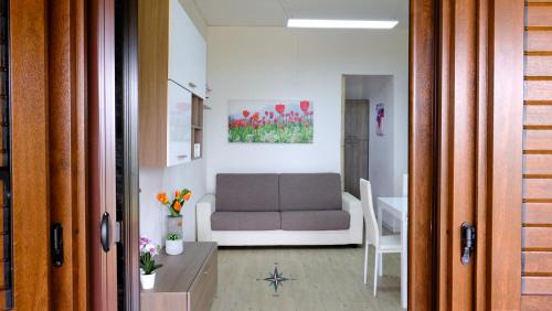 Geremeas House | Seafront Villa Giulia: Family-Friendly Retreat with Top Rating