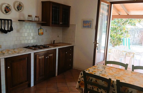 Capoliveri Apartment | Villa Giuliana: Oceanfront Two-Room Apartment with Spa