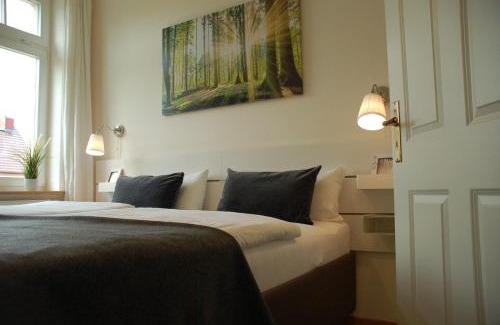 Ostseebad Kuhlungsborn Apartment | Family-Friendly Villa Glück Auf - Guest Rated 9/10