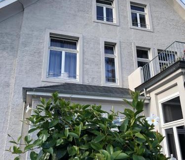 Heinsberg Hotel | Villa Glanzstoff: 4-Star Hotel with Family-Friendly Amenities