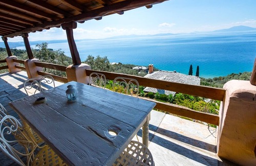 South Pelion Villa | Villa Glypha - Four Bedroom Villa, Sleeps 8