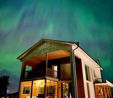 Rovaniemi Villa | Villa Golden House