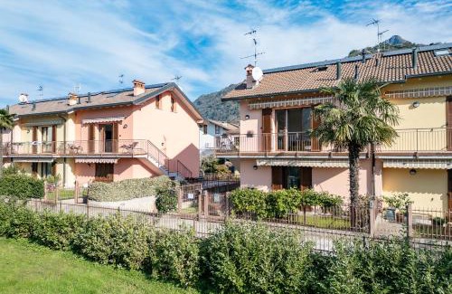 Dervio Villa | Villa Golden Lake 1 - Steps from the Water's Edge