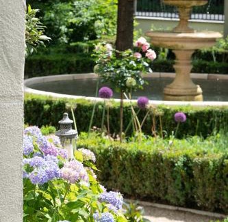 Radeberger Vorstadt Apartment | Villa Golding - Flat 3: Family and Pet Friendly Retreat