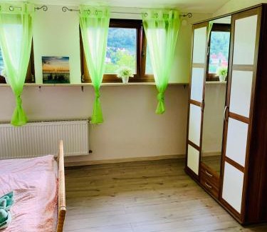 Calw House | Villa Goncalves: Family-Friendly Stay with Parking & EV Charger