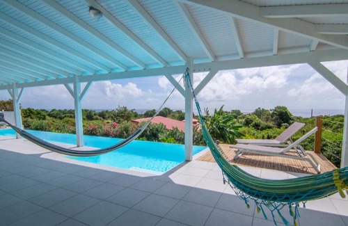 Capesterre-de-Marie-Galante Villa | Villa La Favorite: 4-Star Oceanfront Escape with Pool