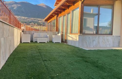 Castel di Sangro House | Family-Friendly Villa Granai with Great 8.7/10 Guest Rating