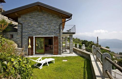 Trarego Viggiona House | Villa Graziosa: Family and Pet-Friendly Retreat Awaits